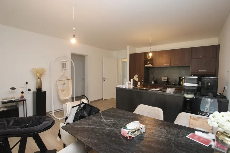 Moderne 4-Zimmer-Wohnung mit großer Terrasse in Kassel-Süd - EBK + PKW-Stellplatz möglich - Foto 3