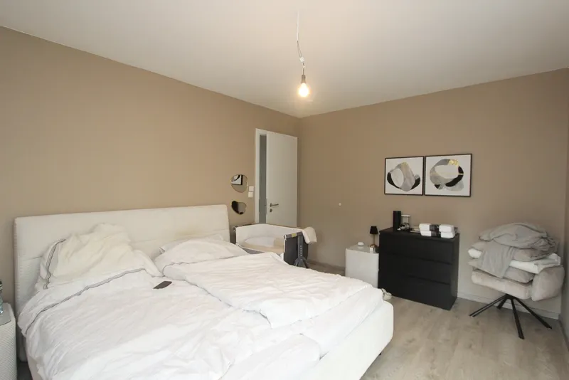 Moderne 4-Zimmer-Wohnung mit großer Terrasse in Kassel-Süd - EBK + PKW-Stellplatz möglich - Foto 5