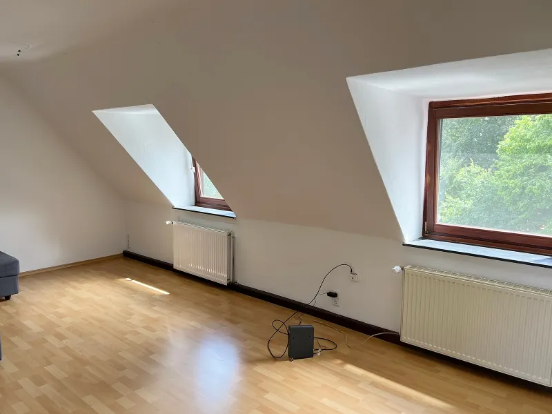 Gemütliche 3 ZKB Wohnung mit Einbauküche in Kassel-Wilhelmshöhe - PKW-Stellplatz möglich - Photo 4