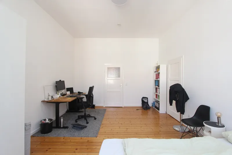 Gemütliche 2 ZKB Altbauwohnung in der Friedrich-Ebert-Straße 89 - Nähe Querallee - Photo 4