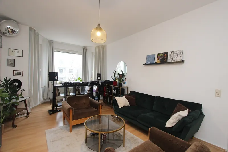 Helle 2 ZKB-Altbau-Wohnung in Kassel-Wilhelmshöhe sucht neuen Mieter - Photo 3