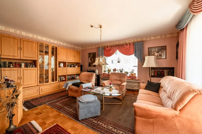 Wohnzimmer (EG)