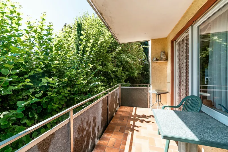 Balkon (EG)