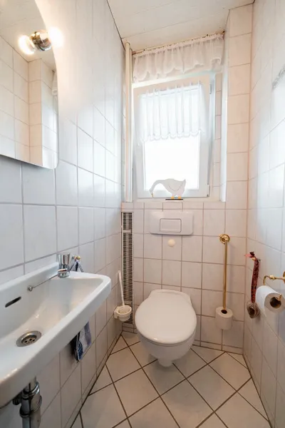 Toilette (1. OG)