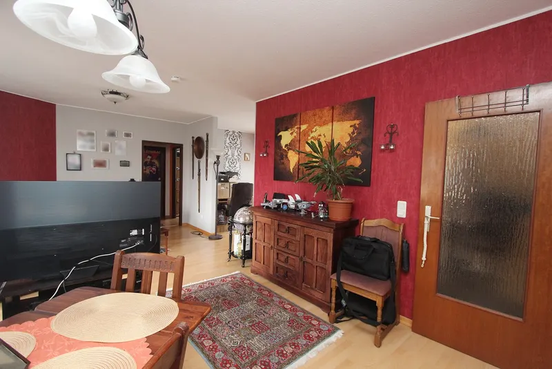 Wohnen in Harleshausen - gemütliche 3,5 ZKB Wohnung mit Balkon und Aufzug - EBK möglich - Photo 2