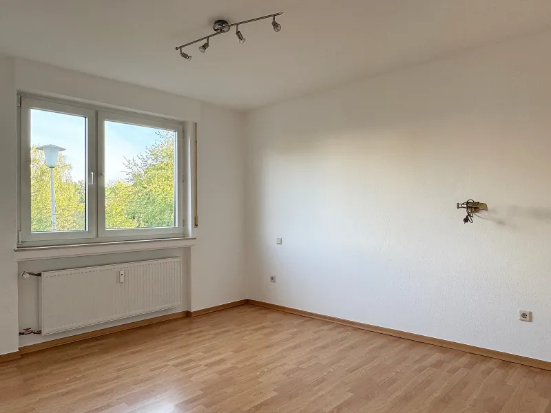 Helle 2-Zimmer-Wohnung mit Balkon, EBK und Garage in Kassel-Harleshausen - Foto 5