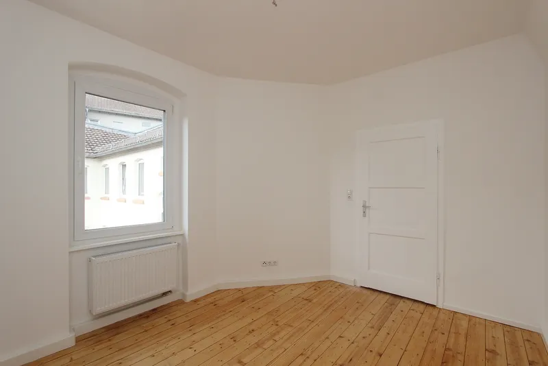 Renovierte 2,5 ZKB Altbauwohnung in der Friedrich-Ebert-Straße (Hinterhaus) - Nähe Querallee - Foto 2