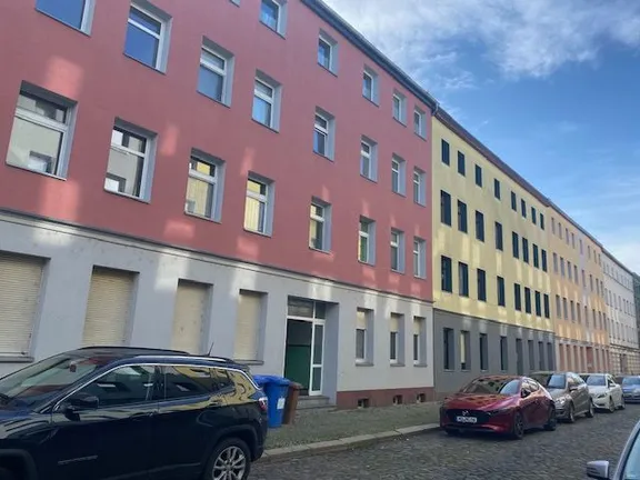 Straßenansicht