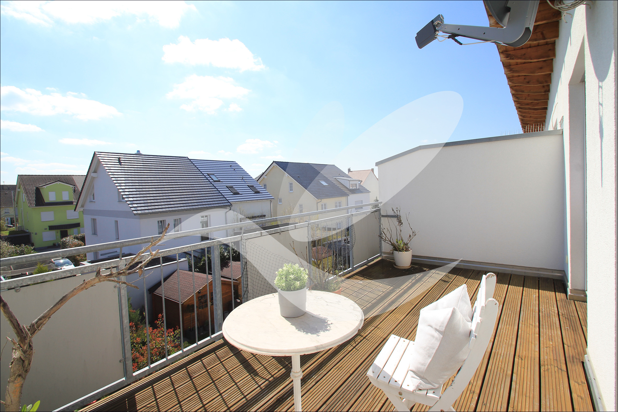 Weitblick von der Dachterrasse - Sonne und Ruhe tanken