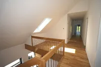 Empore/Flur DG