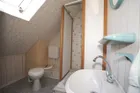 DU-WC im ausgebauten Satteldach