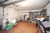 Waschküche / Hausanschlüsse