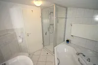 Bad 2 im Obergeschoss