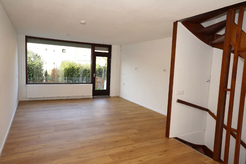 Vollständig renoviertes Reihenmittelhaus mit Garage in Leverkusen-Küppersteg! - Foto 1