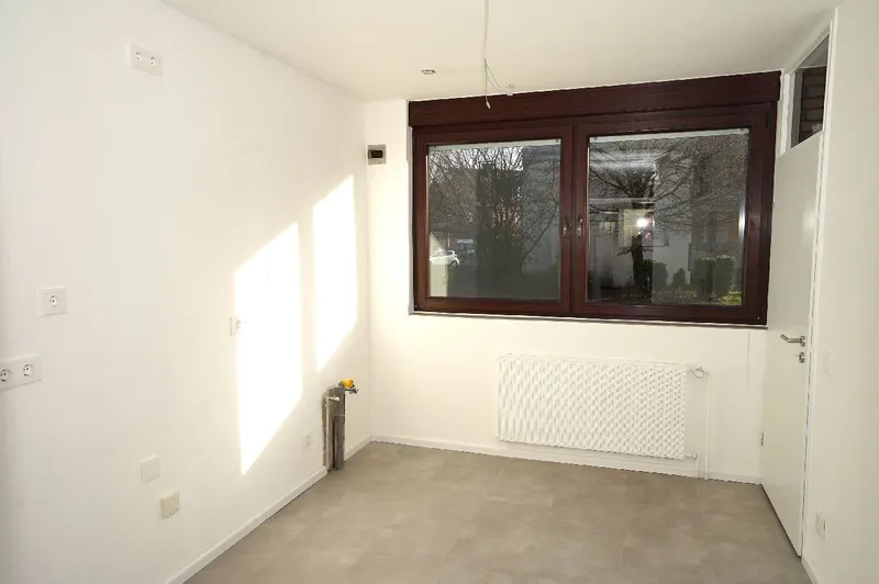Vollständig renoviertes Reihenmittelhaus mit Garage in Leverkusen-Küppersteg! - Foto 5