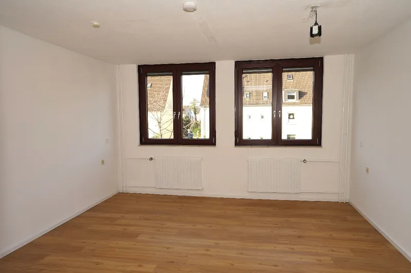 Vollständig renoviertes Reihenmittelhaus mit Garage in Leverkusen-Küppersteg! - Foto 4