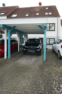 Carport + Stellplatz