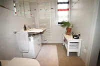 Duschbad im Erdgeschoss