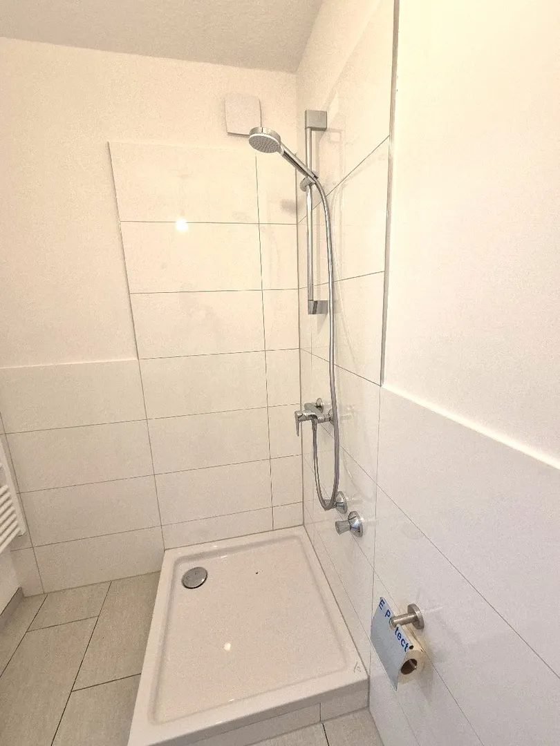 Vollständig modernisierte 3-Zimmer-Erdgeschosswohnung in Köln-Dünnwald! - Foto 1