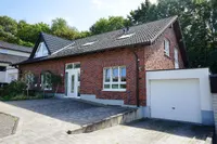 Straßenansicht 2
