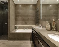 Extremely high-quality surfaces in the bathrooms of the Pool Penthouse Berlin-Tiergarten