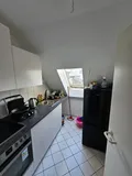 Küche mit Einbauküche