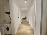 Hell und geräumig...