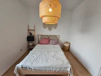 Schlafzimmer | Bett geg. Abstand