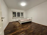 Schlafzimmer II