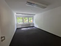 Büro 9