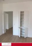 Schlafzimmer mit Einbauschrank