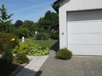 Weg Garten/Garage