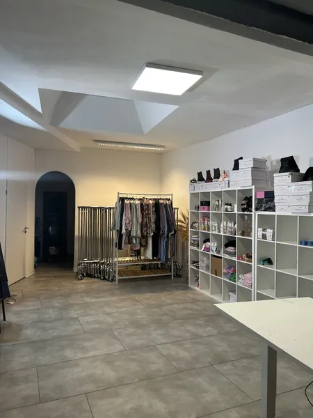 Laden / Bürofläche