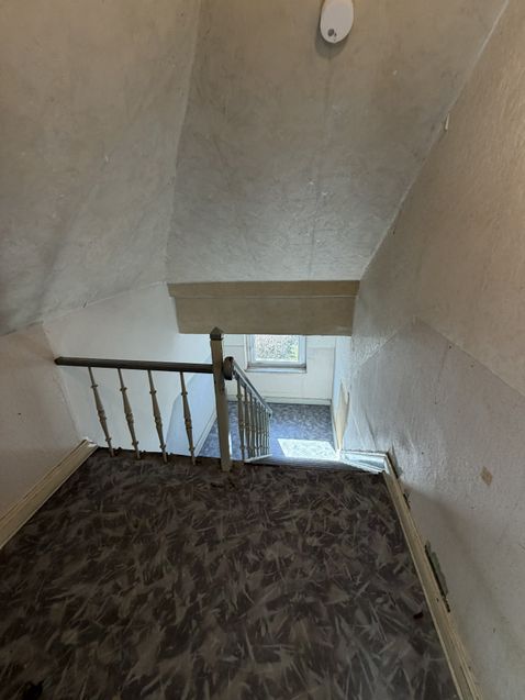 Treppenhaus mit Balken