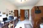 EG: Kind/Büro ...