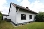 Hausansicht / Garage hinten