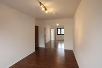 Kind u. Eltern geöffnet (eigentl. 2 Zi.)