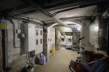 Altbau Keller