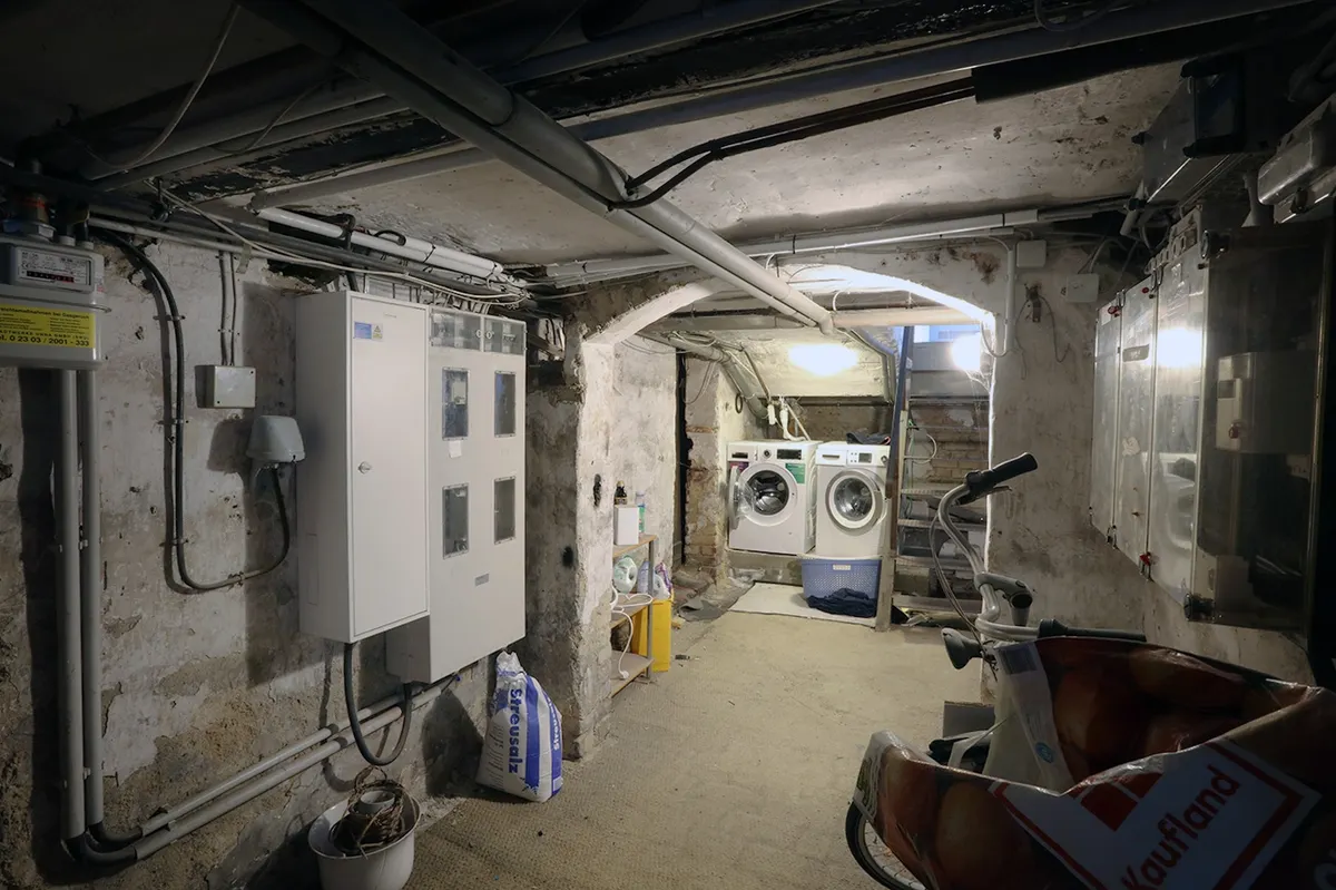 Altbau Keller
