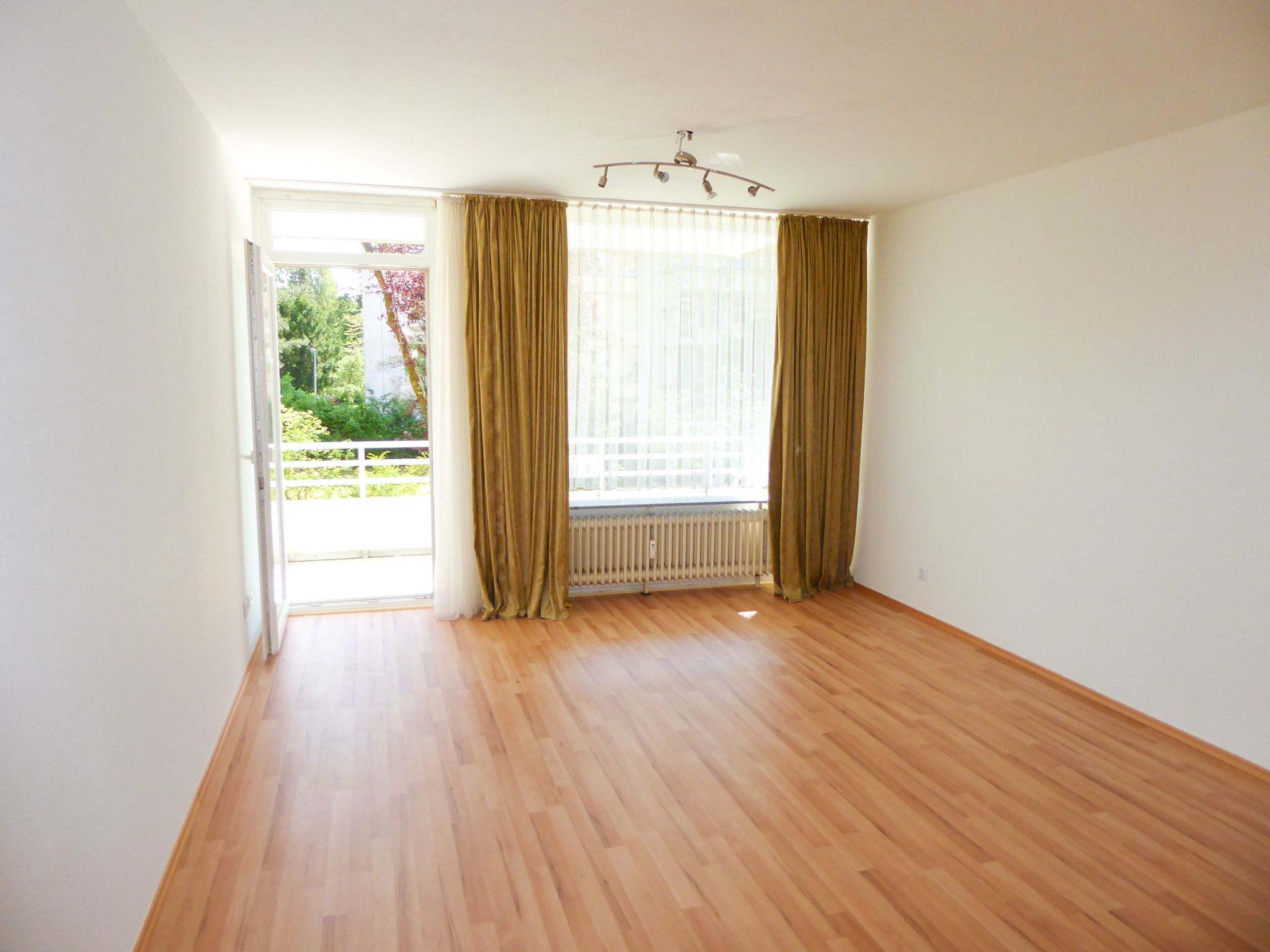 Wohnen mit Austritt Balkon