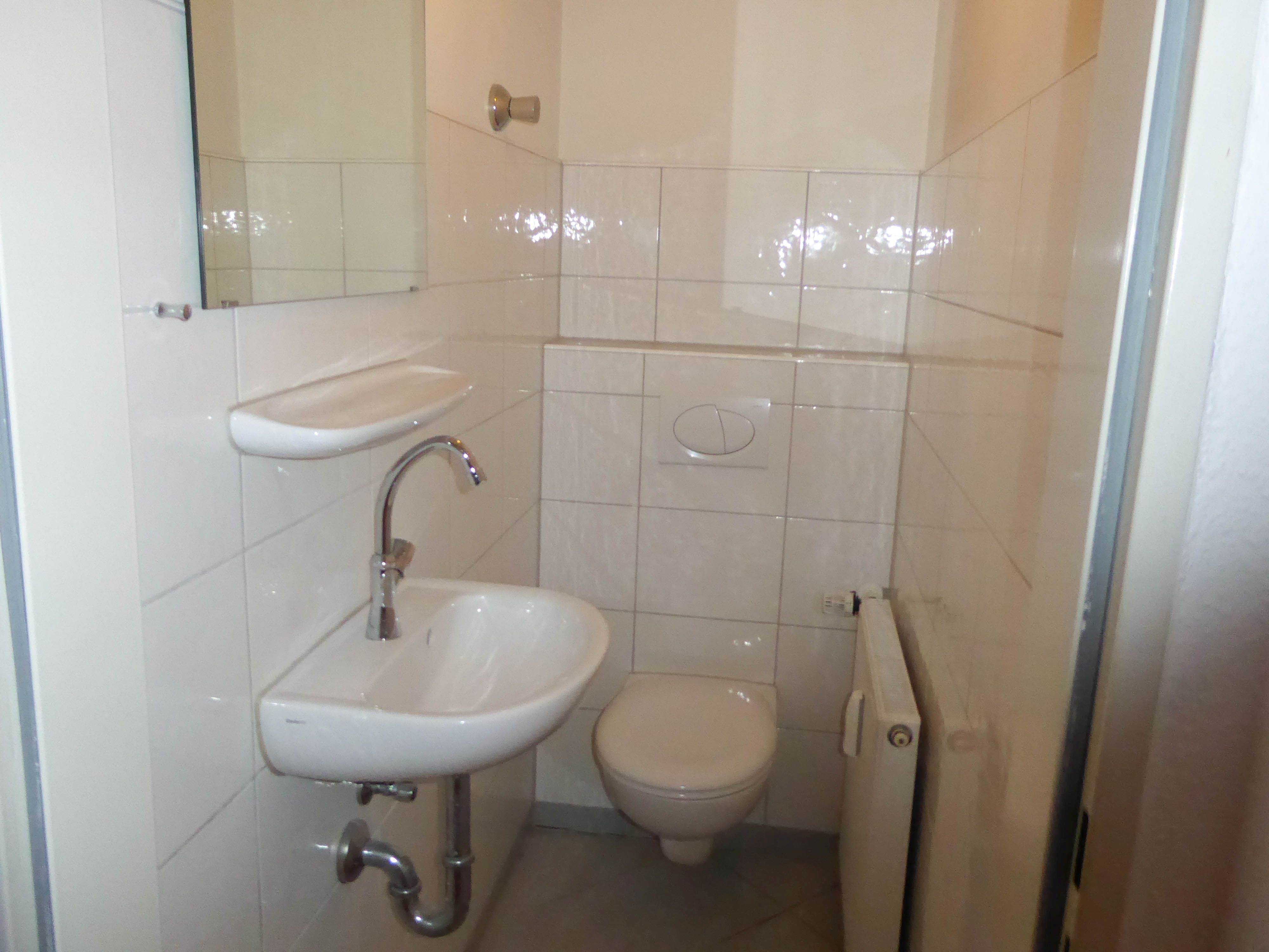 G WC