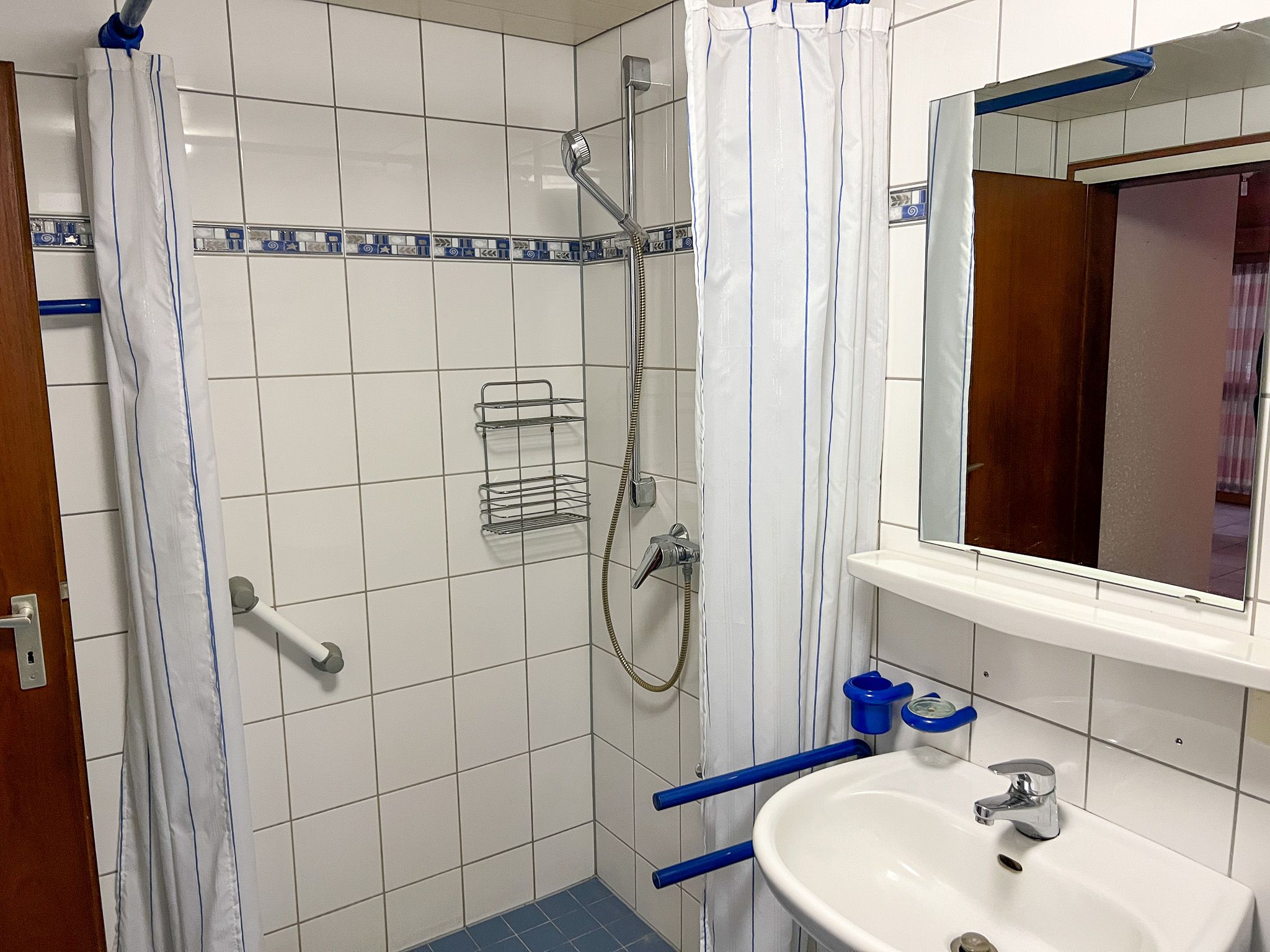 Dusche Sockelgeschoss