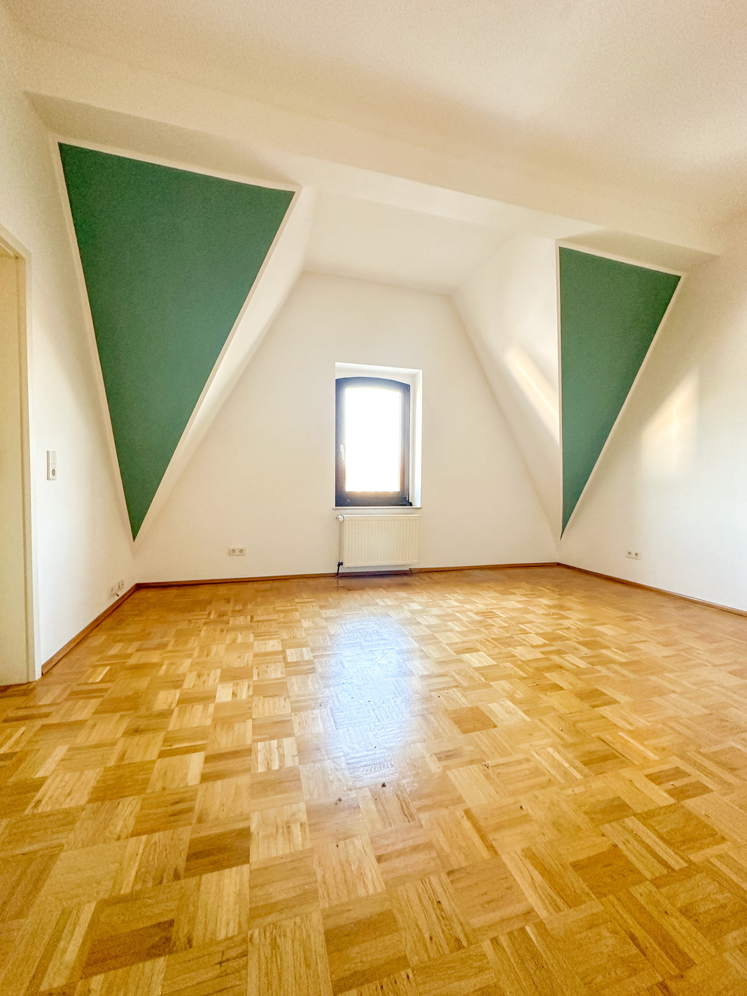 Schlafzimmer/ Büro