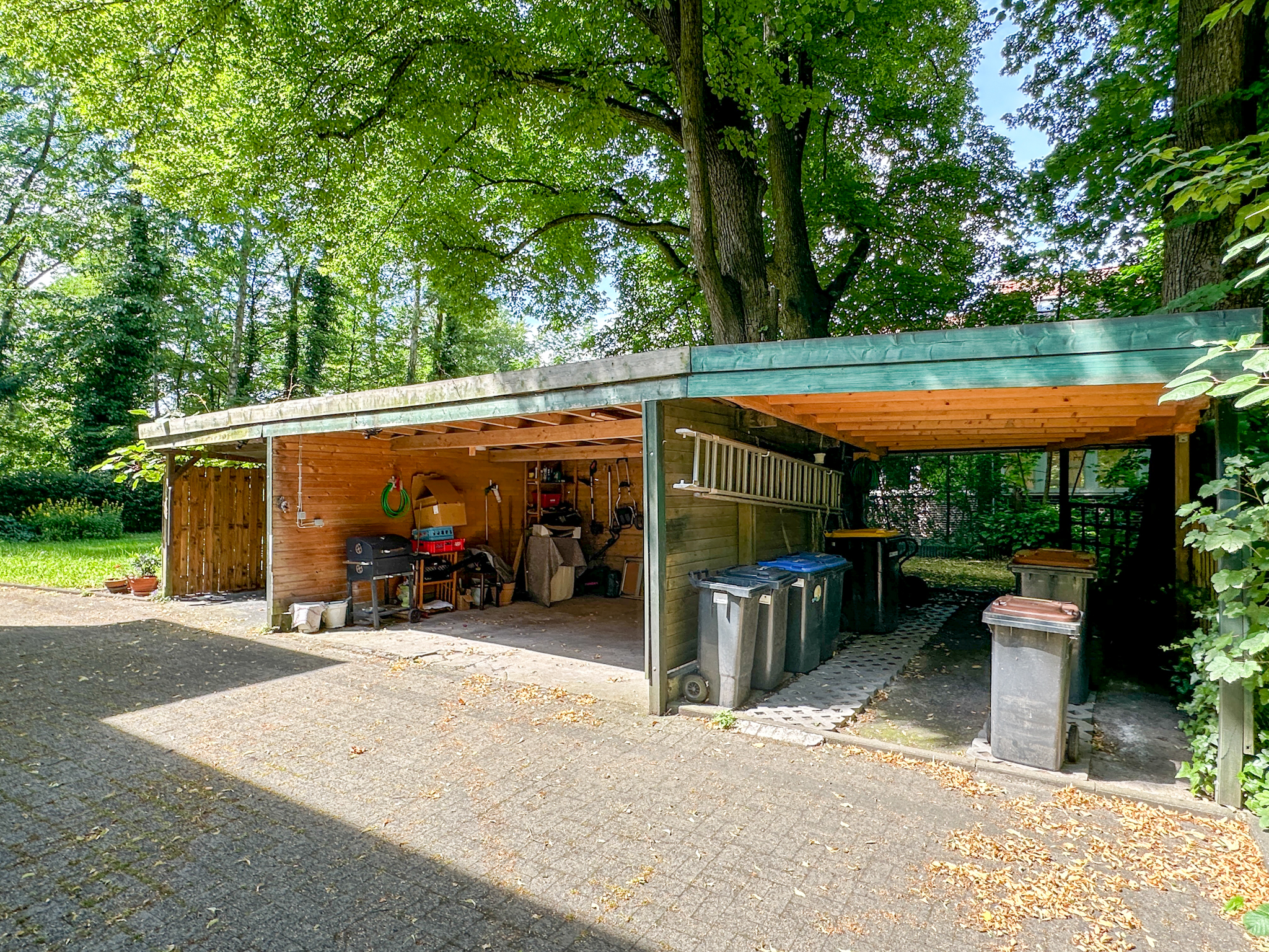 Carport
