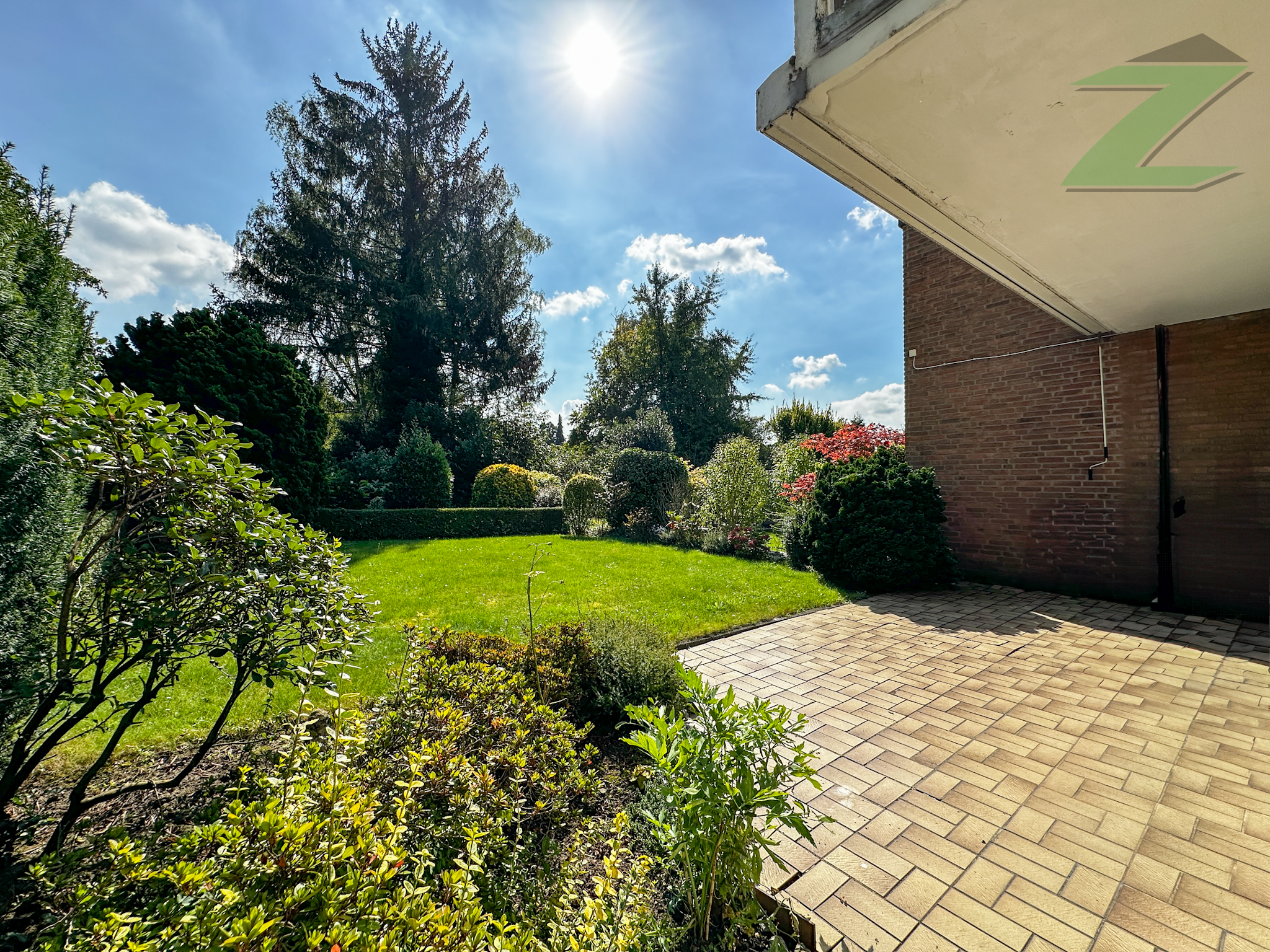 Terrasse und Garten