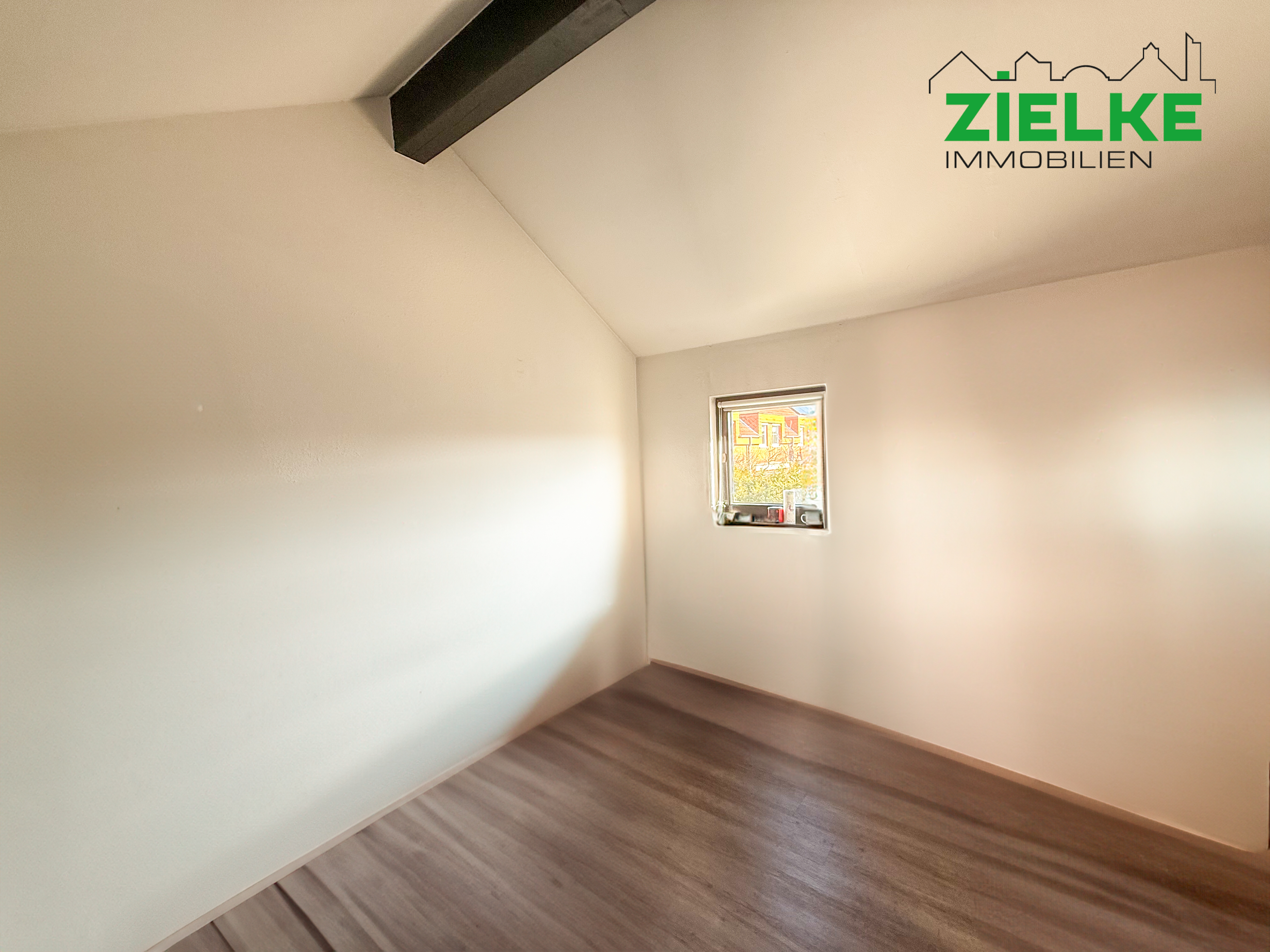Kind/ Büro/  Gästezimmer