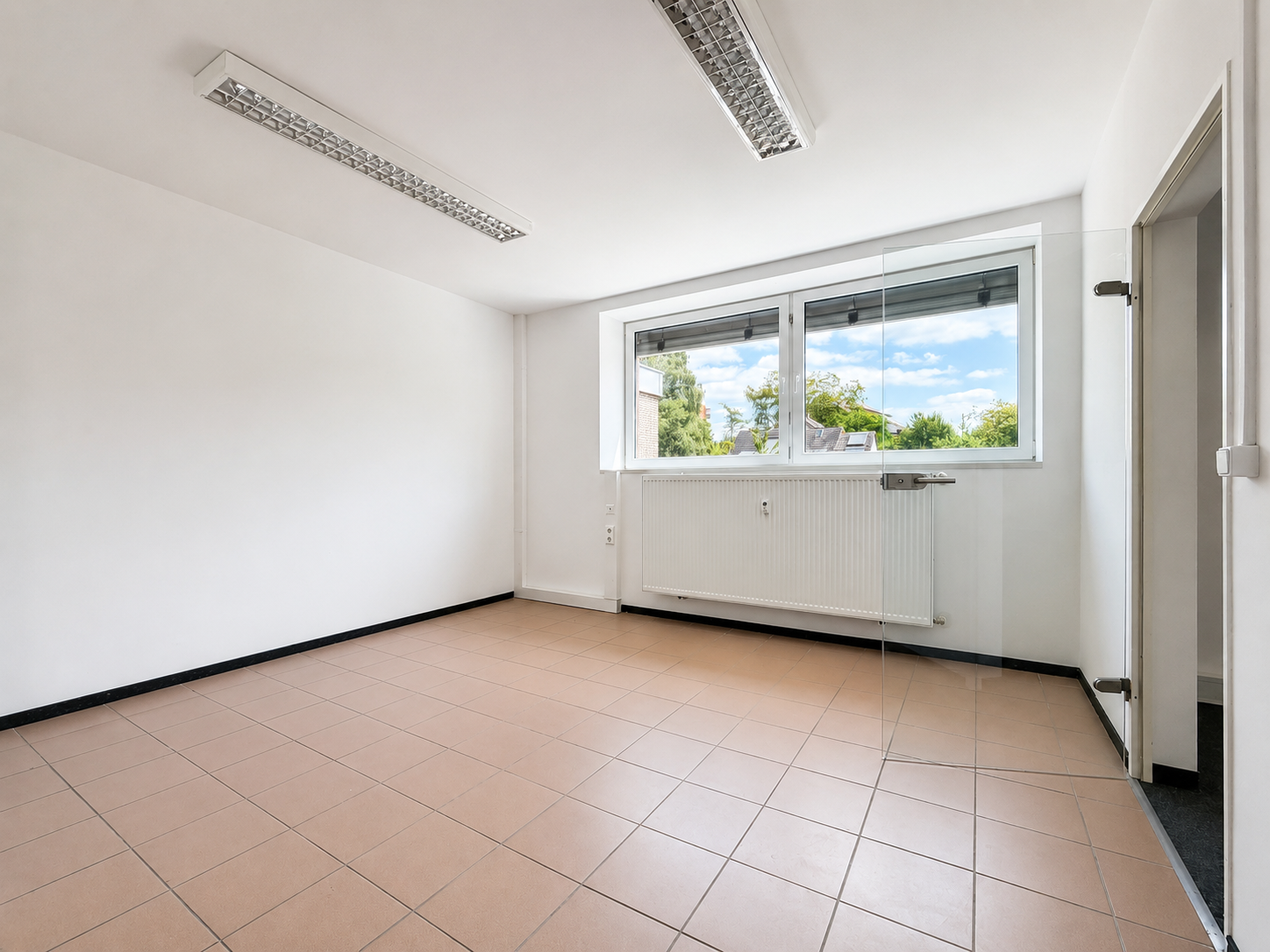 Büro 1