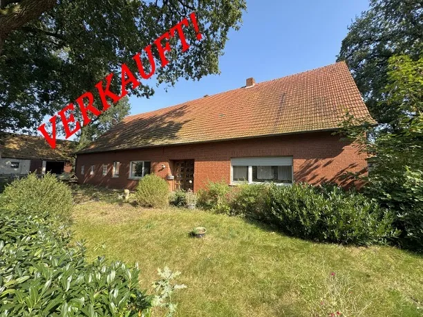 Ländlich gelegenes Bauernhaus mit vielseitigem Entwicklungspotenzial