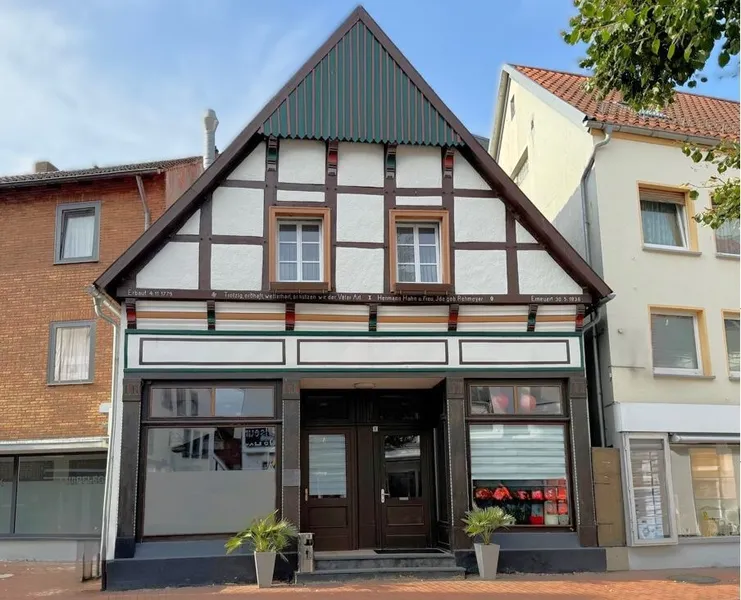 Historisches Fachwerkhaus mit Ladenlokal und Zimmervermietung