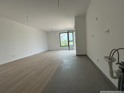 Küche mit Blick in den Wohnraum